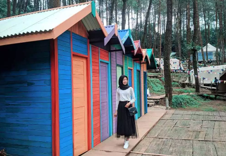 wisata glamorious