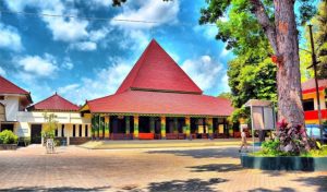 gereja tertua di jawa